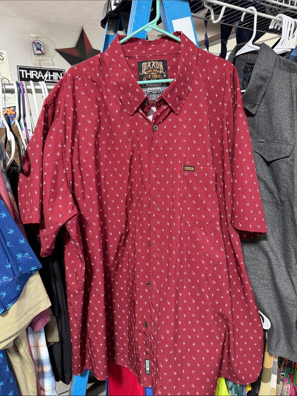 DIXXON Burgundy Short-Sleeve Button-Down Shirt with Micro Print